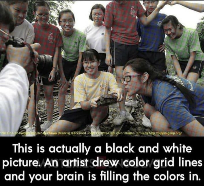Color Photo Illusion